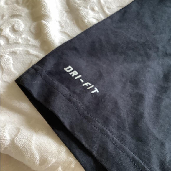 Manny Pacquiao NIKE DRI-FIT t-shirt, BLACK and GREY, size S - Picture 7 of 11